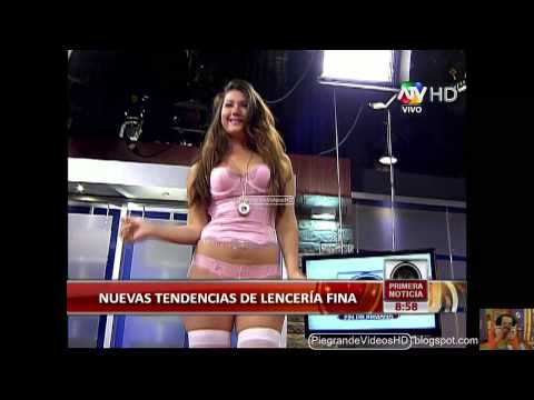 Desfile de lenceria Claudia Abusada