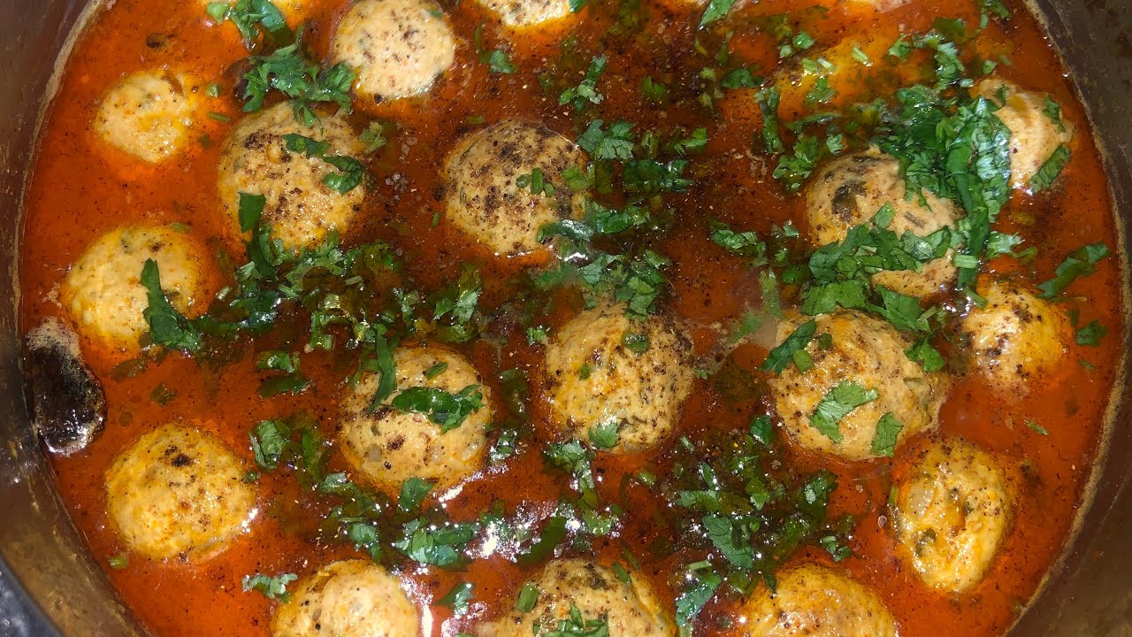 Lazeez Chicken Koftay | HS Kitchen - YouTube