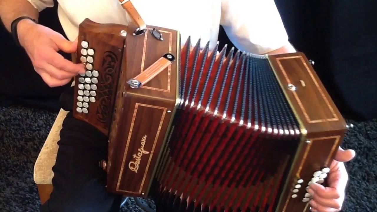 While Shepherds Watched their Flocks by Night