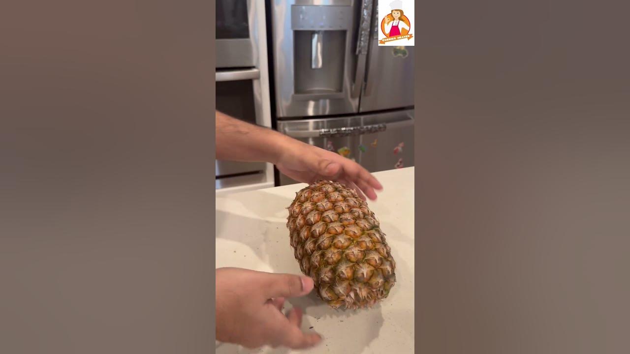 Trying CRAZY Pineapple Hack/Enjoy pineapple without knife shorts 