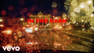 Purple Disco Machine, Sophie and the Giants - In The Dark (Official Lyric Video) Resimi