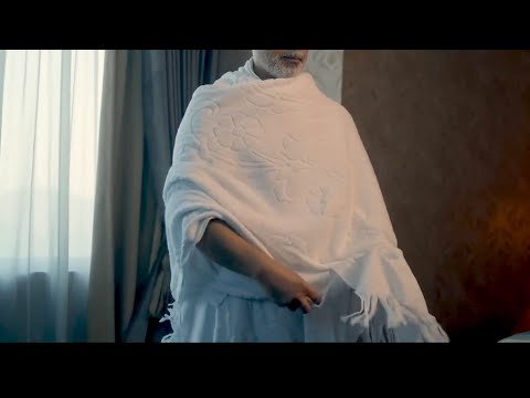 طريقة لف الإحرام للرجال بحيث لا يسقط ولا يضايق  وطريقة الاضطباع