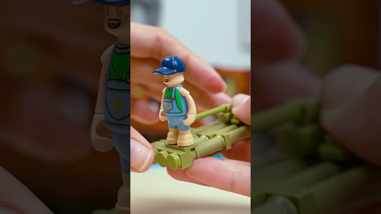 Lumibricks- L9083 Waterfall Cabin 2539PCS