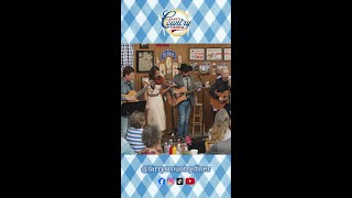 Honoring Our Heroes: A Memorial Day Tribute at Larry's Country Diner