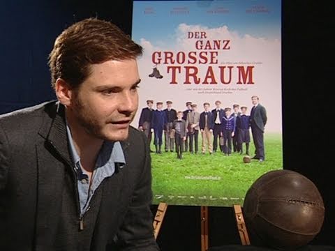 Daniel Brhl: Der ganz groe Traum | Filmclips, Interviews, Trailer HD