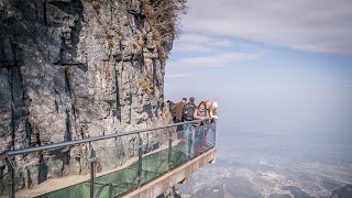 World's Scariest Glass Skywalk - Coiling Dragon Path, Tianmen Mountain Skywalk, China