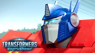 Optimus Prime Saves the Day! | Transformers: EarthSpark | Animation | Transformers Official