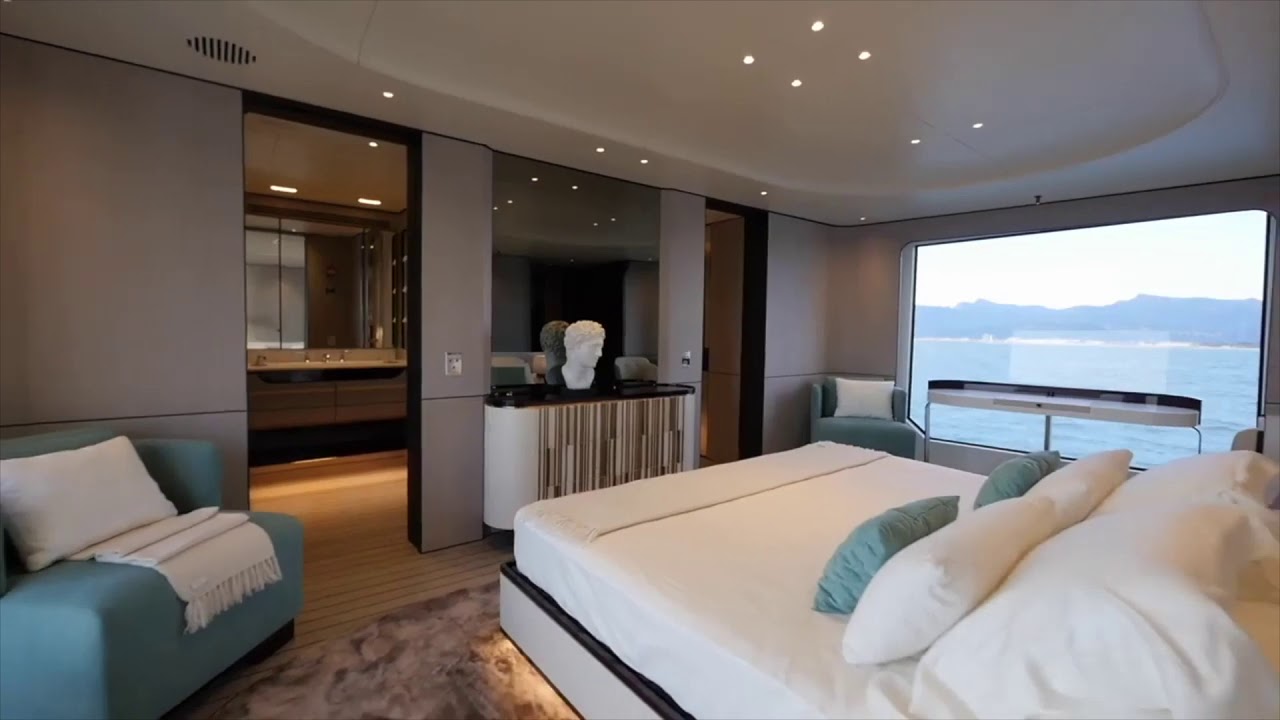 HEED - AZIMUT GRANDE 35