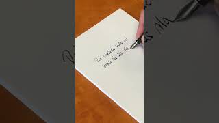 Manchmal Braucht Es Keine Großen Worte, Um Eine Botschaft Zu Übermitteln.