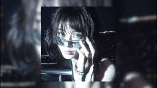 Track Maker  fashion Center 