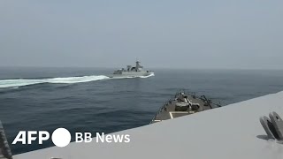 台湾海峡通過中に米中軍艦接近 米海軍、映像公開(2023年6月)