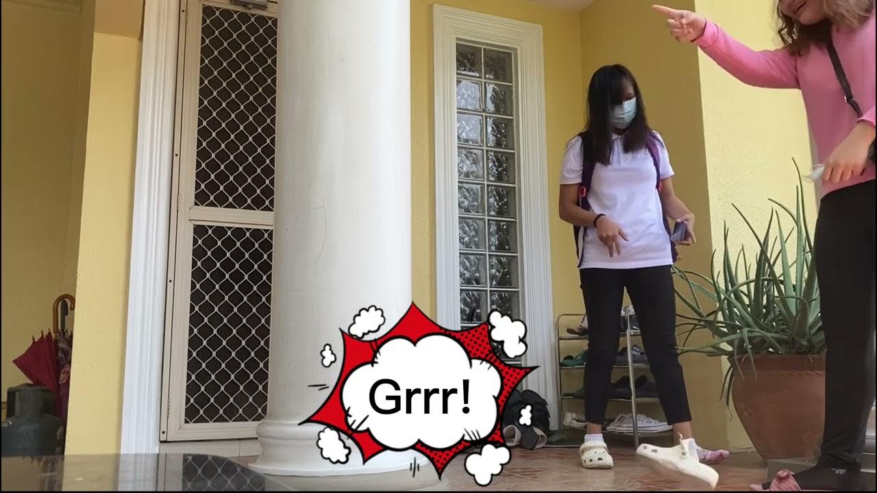 Unit 1 am is are ответы. Friends английский язык. Me and my friends. His name is картинка. Я люблю своих друзей.