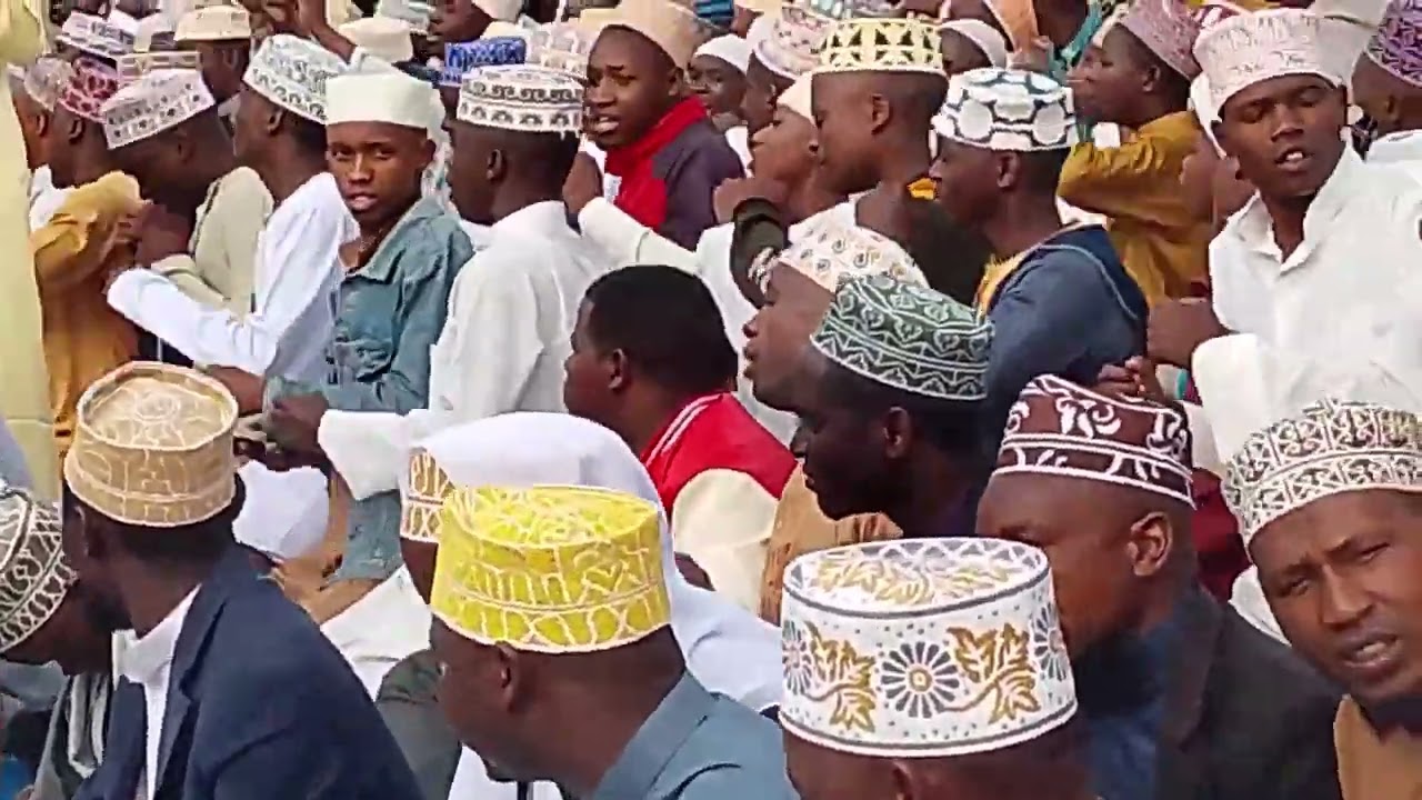 Salafia dei tizama Raha hiy unayo sisi muwa nyoyo