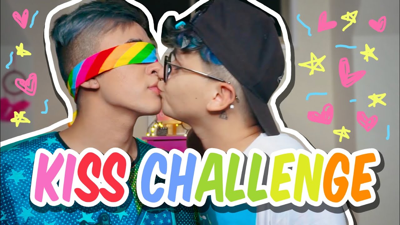KISS CHALLENGE  🎀 THE ELLAS SHOW ✨