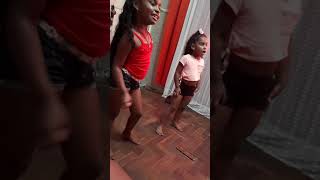 Dançando Com A Irmã Mc Loma