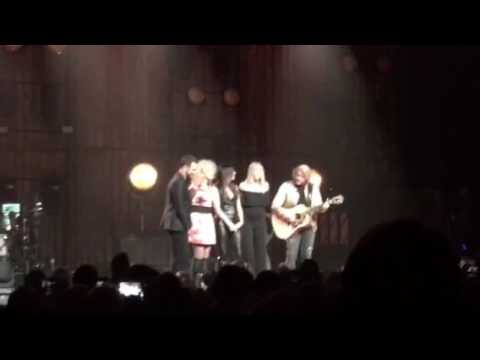 Hymn, Little big town with Ashley Monroe, The Ryman