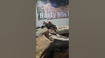 Scx24 farmtruck too much front overdrive?? #brushless #scx24 #farmtruck #minicrawler #offroad