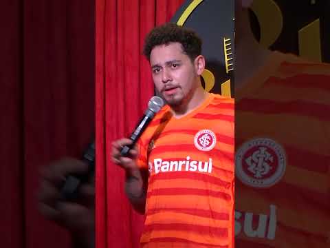 PERDI O TRABALHO NO MEIO DO SHOW