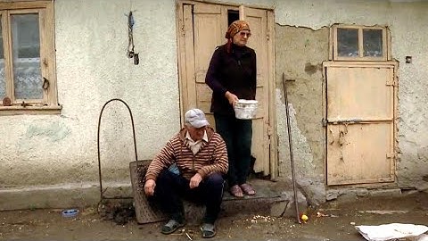 La limita sărăciei, după o viață muncită pe brânci | Primul episod „O viață din pensie”