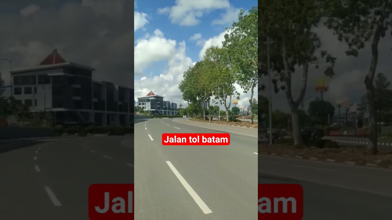 Jalanan batam yang luas dan lebar
