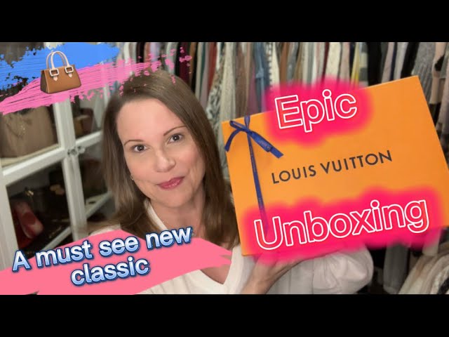 Louis Vuitton unboxing Vintage Epi Passy Pm Black. 