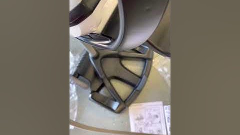 2021 Polaris VRX IQ+ - F9650IQ 4-Wheel Drive Robotic Pool Cleaner with Caddy Unboxing Part 5