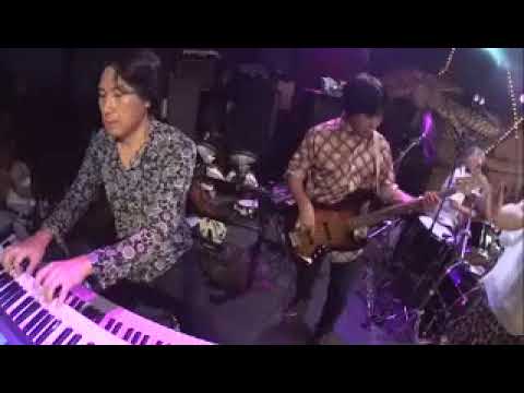 ブルドッグ／ダイナマイトポップス（ベストヒット歌謡 in 1977！）