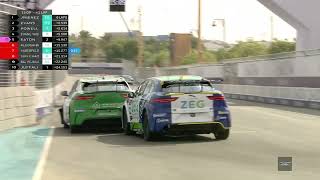 2019-20 Jaguar I-Pace eTrophy | Race 2 | Diriyah ePrix | Race Highlights screenshot 3