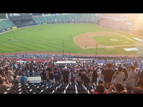 롯데 자이언츠] 이대호 응원가 + 분위기 업송(신난다(Exciting)-루이(RUI)) / 190818(vs 두산 베어스)