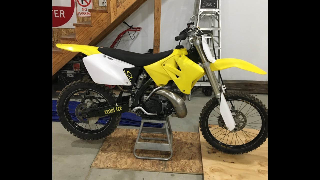 Suzuki RM250 Rebuild Pt. 1 - YouTube