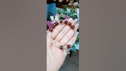 Vòng Tay Đá Thạch Anh Tóc Đỏ Mix Charm Bạc