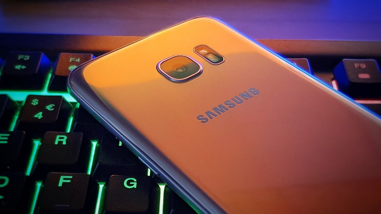 I Switched To A 5 Year Old Flagship For A Week...