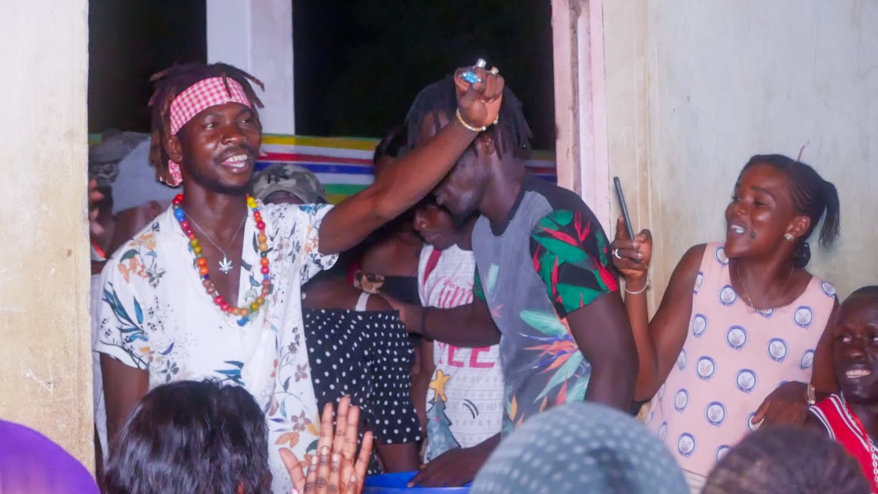 IBOU LE FOU OSCARS DES VACANCES THIONK ESSYL