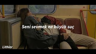 Emir Can İğrek - Beyaz Skandalım Sözleri Slowedreverb