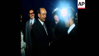 SYND 09/06/74 MAHMOUD RIAD ARRIVES IN BUCHARET