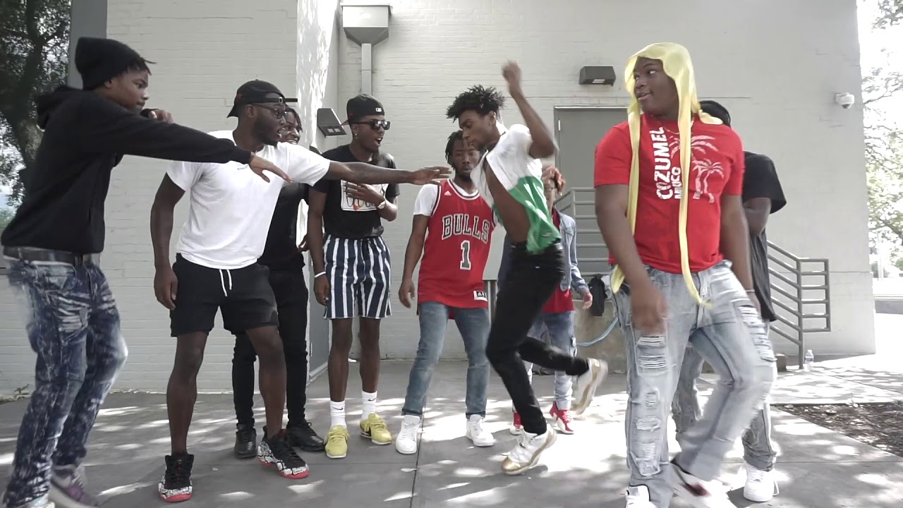 Future - All Bad feat. Lil Uzi Vert (Official Dance Video)