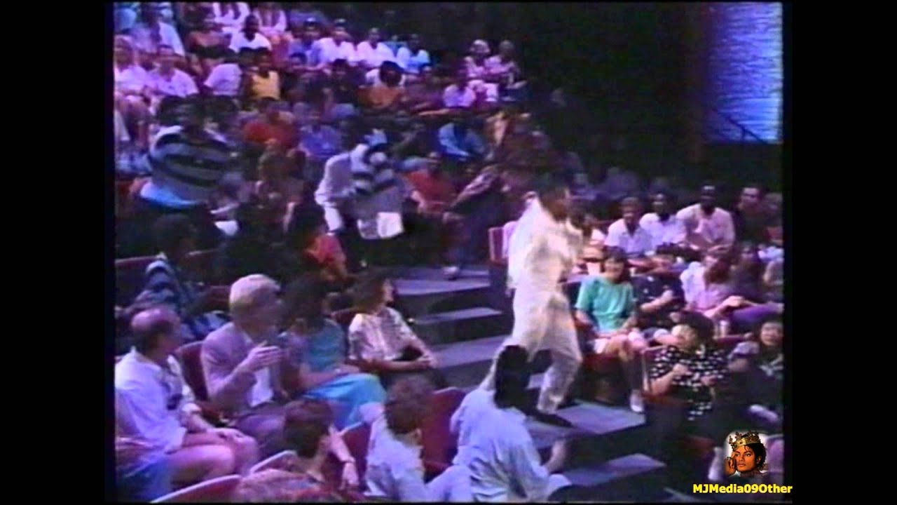 1989 MC Hammer Turn This Mutha Out on Arsenio Hall (HD1080) YouTube