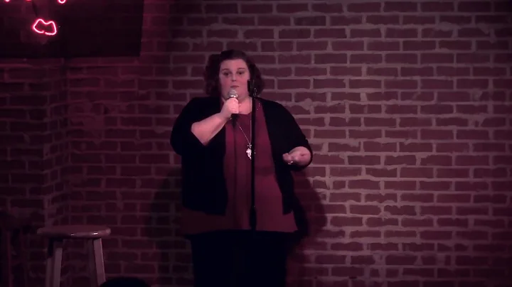 Amanda Hacker stand-up debut at Cracker's Comedy C...