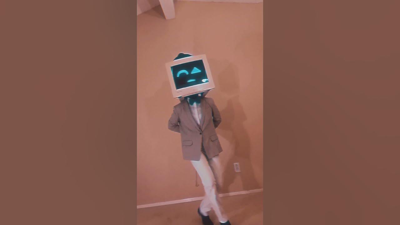 The song is "Puttin' On The Ritz" by Taco Ockerse