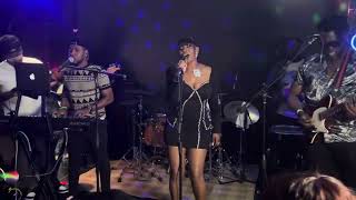 RUTSHELLE DI SI L PA RELE PREZIDAN GOGO , LI PA RENMEN L . RG BAND LIVE .