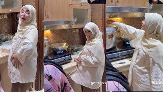 LIVE BUNDA LESTI MASAK KEPITING UNTUK PAPA BILAR, MAKAN BESAR TAHUN BARUAN, ABANG L LUCUNYA