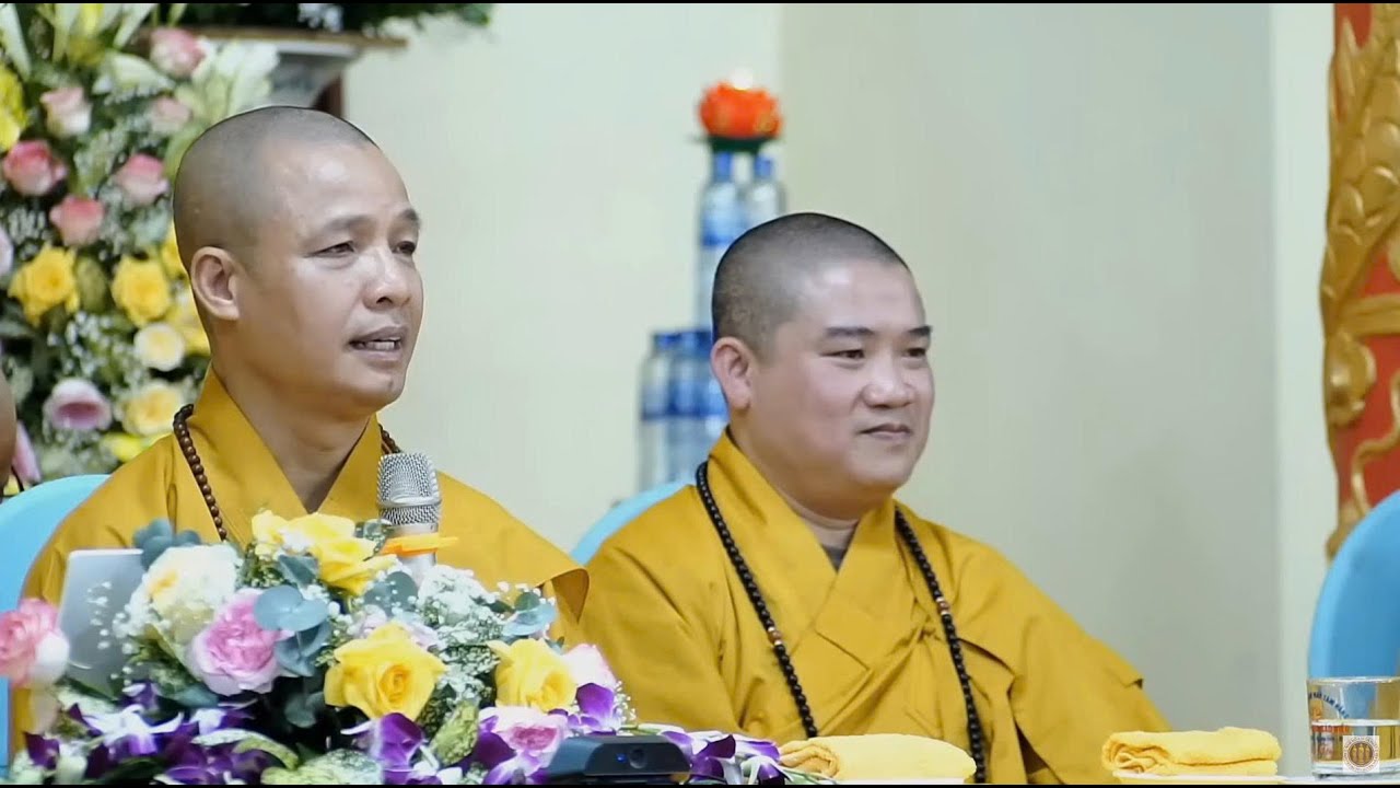 THƯỢNG TỌA THÍCH MINH QUANG KHUYẾN TẤN HÀNH GIẢ TU TỊNH ĐỘ TẠI CHÙA PHÚC AN, NINH BÌNH