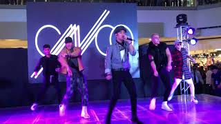 CNCO PERFORMS \\