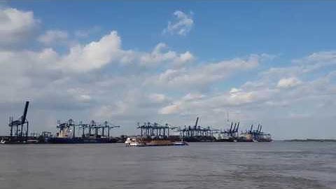 Cảng Cát Lái, cảng biển nhộn nhịp nhất Việt Nam