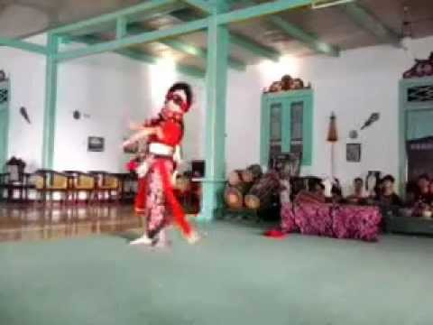 Download Tari Topeng Kelana Ajeng Febriyanti Sanggar Seni Dampu Awang Cirebon Tv 21 Maret 2015 Mp4 Mp3 3gp Naijagreenmovies Fzmovies Netnaija