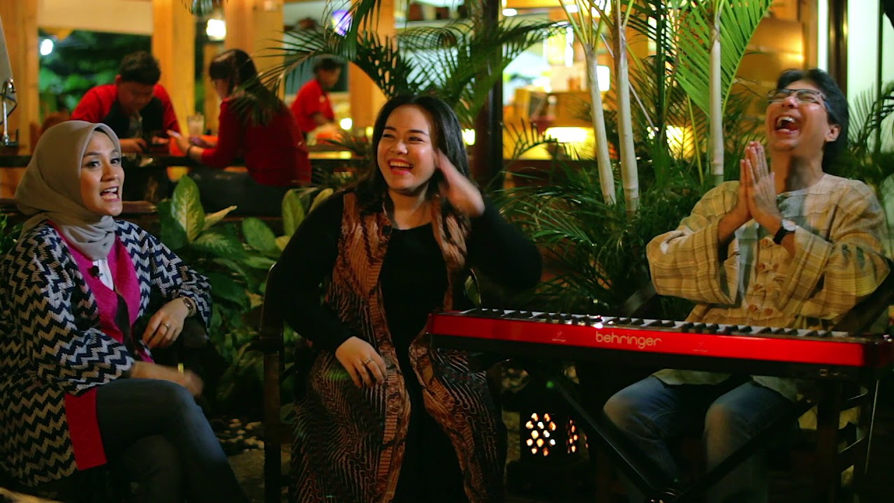 Tokecang with Enno Lerian Kak Nunuk NYANYI BARENG Tokecang with Enno Lerian Kak Nunuk NYANYI BARENG