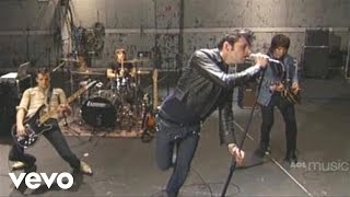 Video thumbnail of "The Bravery - An Honest Mistake (AOL Sessions)"