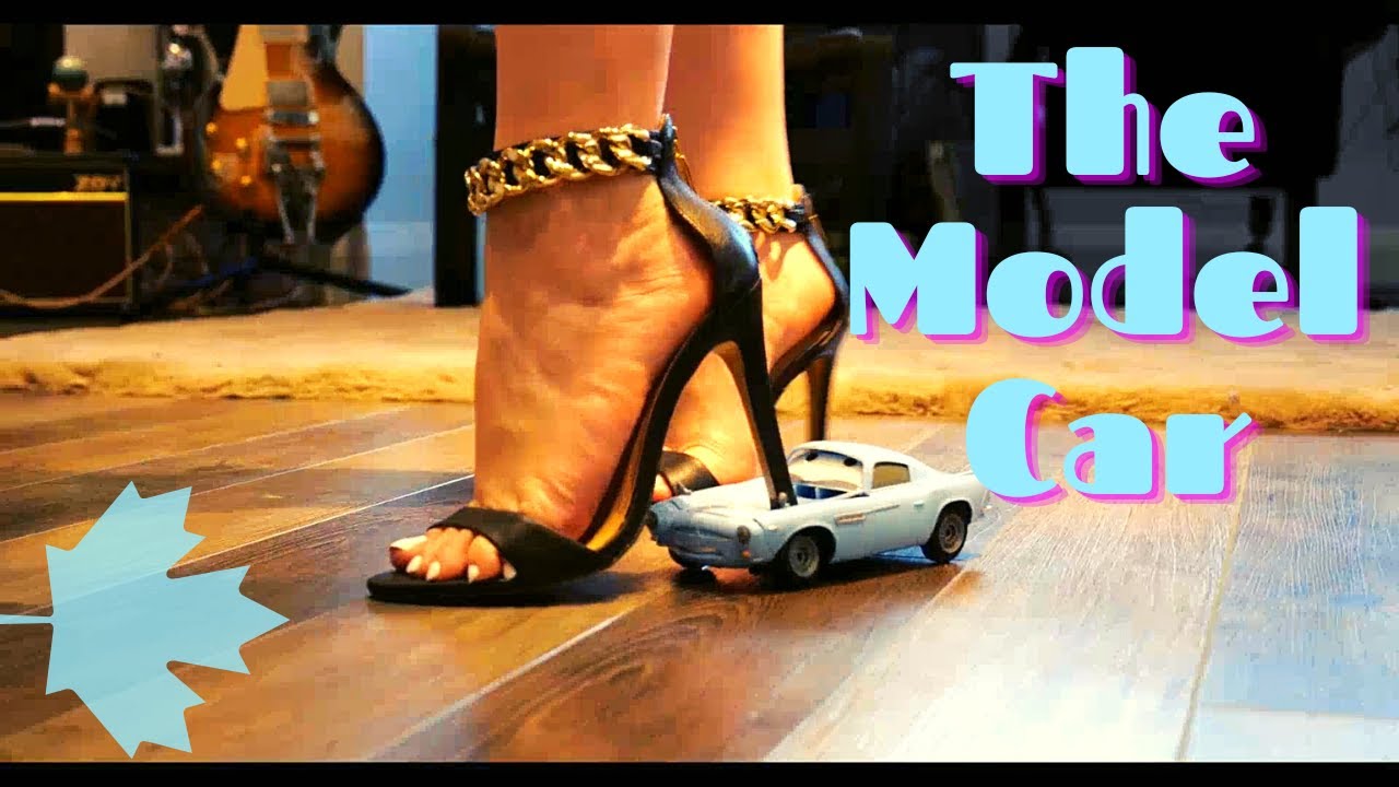 Я обожаю модельки машин!