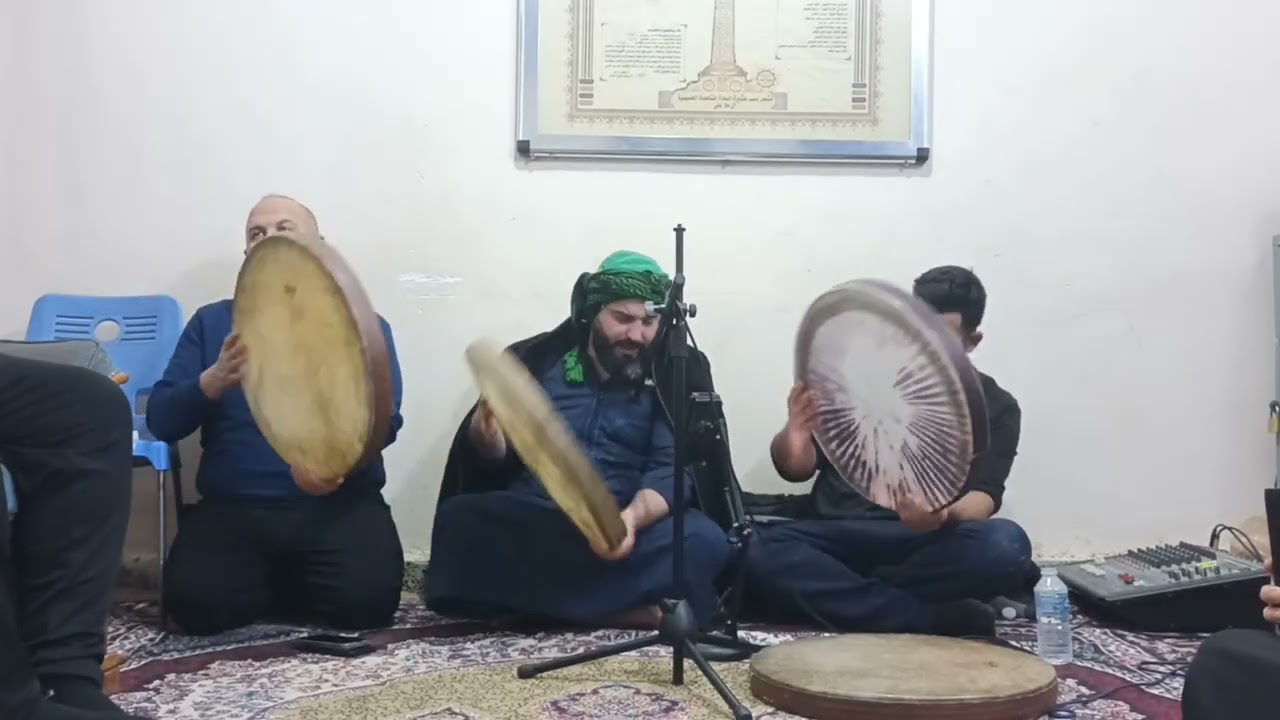 سيد مهيمن ابراهيم محمد عبدالرحمن الملا في تكية عمي سيد ابراهيم محمد عبدالرحمن 