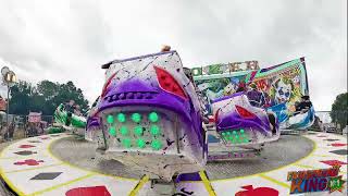 Dexter Hackett - Joker (Kolmax Spinner) Offride
Video Taken at Newcastle The Hoppings on the 28th June 2025
Ride Price/Fahrpreis - £4 Per Person
Like and Subscribe to our Youtube Channel and also check out our social media via the links below:
Facebook - https://www.facebook.com/Fairgroundking1/
Twitter - https://mobile.twitter.com/Fairgroundking1
Instagram - https://www.instagram.com/josh_fairgroundking1/
Tik Tok - https://www.tiktok.com/@fairgroundking_1 Dexter Hackett - Joker (Kolmax Spinner) Offride